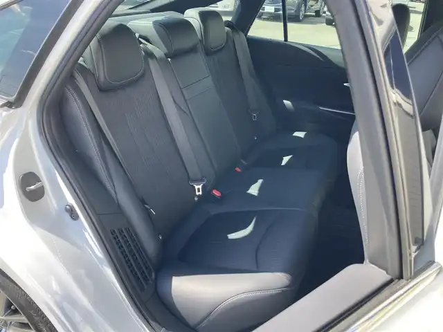 トヨタ クラウン ハイブリッド RS 静岡県 2021(令3)年 4.2万km プレシャスホワイトパール Toyota Safety Sense/純正12.3インチメモリーナビ/　AM FM CD DVD Bluetooth/フルセグTV/前後方ドライブレコーダー/LEDオートヘッドライト/ハーフレザーシート/パワーシート(前席)/シートヒーター(前席)/ステアリングヒーター/前後方クリアランスソナー/ヘッドアップディズプレイ/純正18インチアルミホイール/スマートキー2本/ワンオーナー/ビルトインETC/アラウンドビューモニター