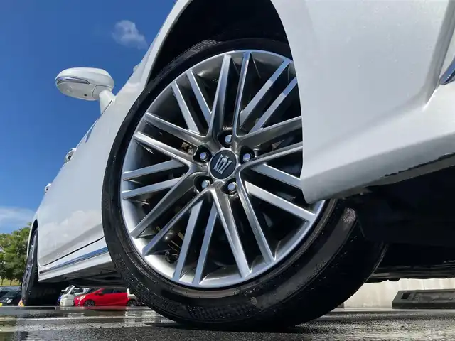 トヨタ クラウン ハイブリッド RS 静岡県 2021(令3)年 4.2万km プレシャスホワイトパール Toyota Safety Sense/純正12.3インチメモリーナビ/　AM FM CD DVD Bluetooth/フルセグTV/前後方ドライブレコーダー/LEDオートヘッドライト/ハーフレザーシート/パワーシート(前席)/シートヒーター(前席)/ステアリングヒーター/前後方クリアランスソナー/ヘッドアップディズプレイ/純正18インチアルミホイール/スマートキー2本/ワンオーナー/ビルトインETC/アラウンドビューモニター