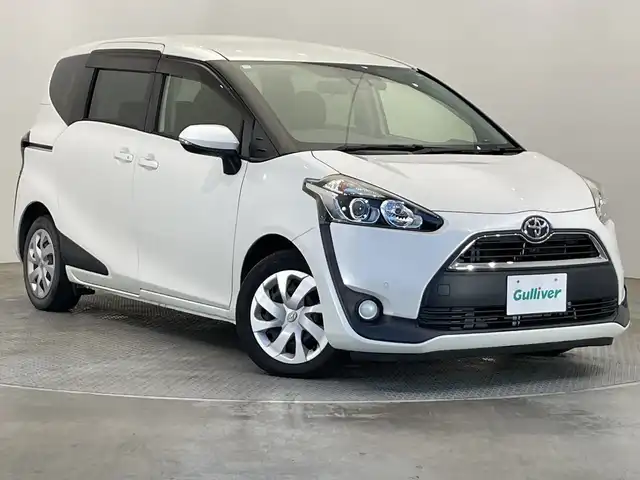 トヨタ シエンタ G 栃木県 2017(平29)年 5.1万km ホワイトパールクリスタルシャイン 純正ナビ/　（CD/DVD/フルセグTV/Bluetooth）/バックカメラ/トヨタセーフティセンス/・プリクラッシュセーフティ/・レーンディパーチャーアラート/・レーントレーシングアシスト/・オートマチックハイビーム/・ロードサインアシスト/ドライブレコーダー/両側パワースライドドア/前席シートヒーター/スマートキー×2/プッシュスタート