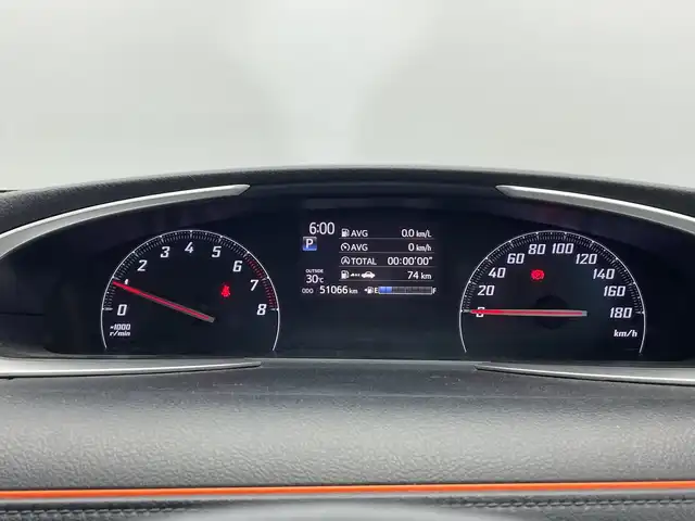 トヨタ シエンタ G 栃木県 2017(平29)年 5.1万km ホワイトパールクリスタルシャイン 純正ナビ/　（CD/DVD/フルセグTV/Bluetooth）/バックカメラ/トヨタセーフティセンス/・プリクラッシュセーフティ/・レーンディパーチャーアラート/・レーントレーシングアシスト/・オートマチックハイビーム/・ロードサインアシスト/ドライブレコーダー/両側パワースライドドア/前席シートヒーター/スマートキー×2/プッシュスタート