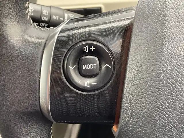 トヨタ シエンタ G 栃木県 2017(平29)年 5.1万km ホワイトパールクリスタルシャイン 純正ナビ/　（CD/DVD/フルセグTV/Bluetooth）/バックカメラ/トヨタセーフティセンス/・プリクラッシュセーフティ/・レーンディパーチャーアラート/・レーントレーシングアシスト/・オートマチックハイビーム/・ロードサインアシスト/ドライブレコーダー/両側パワースライドドア/前席シートヒーター/スマートキー×2/プッシュスタート