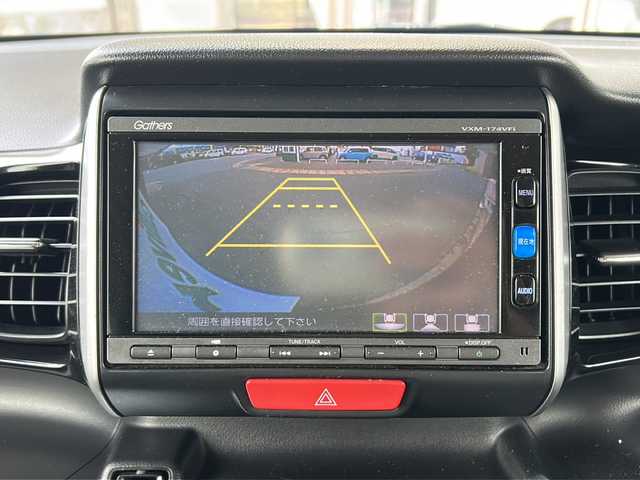 ホンダ Ｎ ＢＯＸ カスタム ターボ SSブラックSパッケージ 静岡県 2017(平29)年 8.2万km クリスタルブラックパール 純正SDナビ/・DVD/・CD/・Bluetooth/・AM/・FM/・ワンセグTV/・iPod/プリクラッシュ/・バックカメラ/・パドルシフト/・クルーズコントロール/・ステアリングリモコン/・両側パワースライドドア/・純正アルミホイール/・純正フロアマット/・キセノンライト/・オートライト/・レザーシート/・ヒートシーター/・プッシュスタート/・スマートキー/・スペアキー/・ETC/・ワンオーナー
