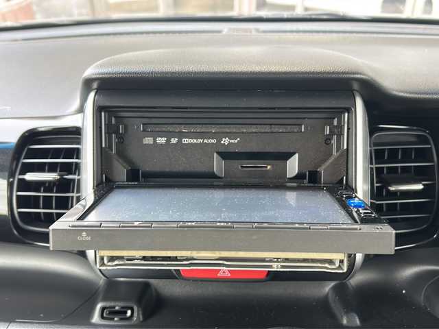 ホンダ Ｎ ＢＯＸ カスタム ターボ SSブラックSパッケージ 静岡県 2017(平29)年 8.2万km クリスタルブラックパール 純正SDナビ/・DVD/・CD/・Bluetooth/・AM/・FM/・ワンセグTV/・iPod/プリクラッシュ/・バックカメラ/・パドルシフト/・クルーズコントロール/・ステアリングリモコン/・両側パワースライドドア/・純正アルミホイール/・純正フロアマット/・キセノンライト/・オートライト/・レザーシート/・ヒートシーター/・プッシュスタート/・スマートキー/・スペアキー/・ETC/・ワンオーナー