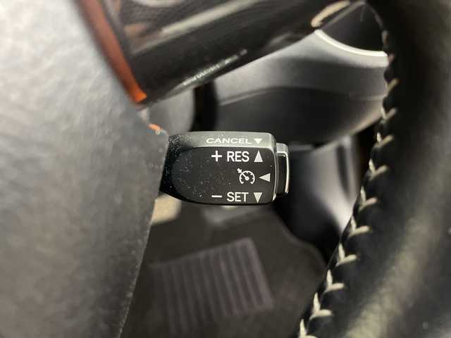 トヨタ シエンタ ハイブリッド ファンベースG 鹿児島県 2019(平31)年 6.7万km ヴィンテージブラウンパールクリスタルシャイン ワンオーナー/純正ディーラーナビ/・BT/・CD/・DVD/・フルセグTV/全方位カメラ/ビルドインETC/両側パワースライドドア/前席シートヒーター/ステアリングヒーター/革巻きステアリング/前後クリアランスソナー/LEDヘッドライト/プッシュスタート/クルーズコントロール/ドアバイザー/保証書/取扱説明書/記録簿（R4.R6）/スペアキー