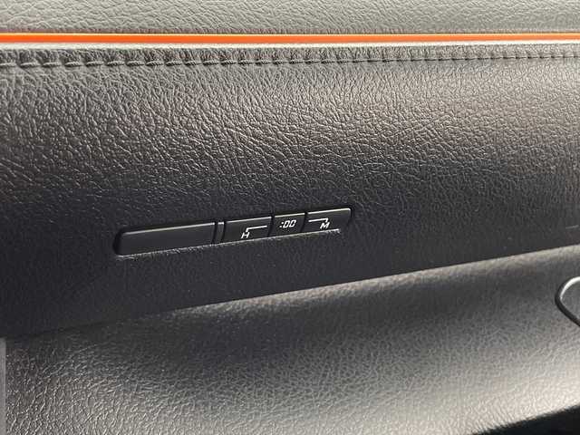 トヨタ シエンタ ハイブリッド ファンベースG 鹿児島県 2019(平31)年 6.7万km ヴィンテージブラウンパールクリスタルシャイン ワンオーナー/純正ディーラーナビ/・BT/・CD/・DVD/・フルセグTV/全方位カメラ/ビルドインETC/両側パワースライドドア/前席シートヒーター/ステアリングヒーター/革巻きステアリング/前後クリアランスソナー/LEDヘッドライト/プッシュスタート/クルーズコントロール/ドアバイザー/保証書/取扱説明書/記録簿（R4.R6）/スペアキー