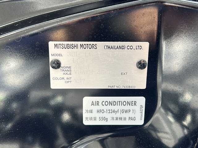 三菱 トライトン GSR 大阪府 2025(令7)年 0.1万km ダイヤモンドブラックマイカ 登録時169km 衝突軽減システム　純正ナビ　フルセグＴＶ　Ｂｌｕｅｔｏｏｔｈ　全方位カメラ　ハーフレザーシート　運転席パワーシート　前席シートヒーター　レーダークルーズコントロール　ステアリングヒーター　　後席サーキュレーター　ＢＳＭ　LEDヘッドライト フロアマット　プッシュスタート　スマートキー　スマートキー　取扱説明書　保証書　