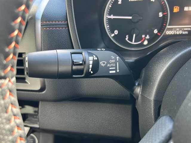 三菱 トライトン GSR 大阪府 2025(令7)年 0.1万km ダイヤモンドブラックマイカ 登録時169km 衝突軽減システム　純正ナビ　フルセグＴＶ　Ｂｌｕｅｔｏｏｔｈ　全方位カメラ　ハーフレザーシート　運転席パワーシート　前席シートヒーター　レーダークルーズコントロール　ステアリングヒーター　　後席サーキュレーター　ＢＳＭ　LEDヘッドライト フロアマット　プッシュスタート　スマートキー　スマートキー　取扱説明書　保証書　