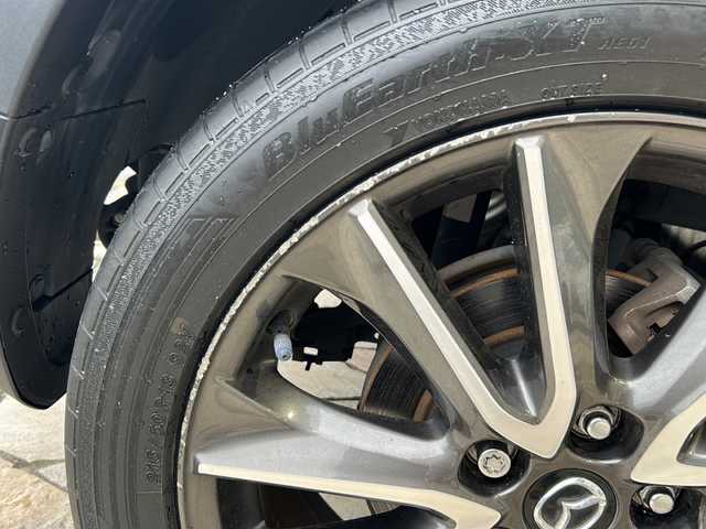 マツダ ＣＸ－３ XD ツーリング 静岡県 2016(平28)年 5.8万km セラミックM 純正ナビ（CD AM FM Bluetooth USB DVD AUX フルセグTV）/バックカメラ/クルーズコントロール/ドライブレコーダー/パドルシフト/ヘッドアップディスプレイ/BOSEサウンドシステム/ハーフレザーシート/LEDヘッドライト/ETC/ステアリングリモコン/プリクラッシュブレーキ/純正フロアマット/プッシュスタート/スマートキー