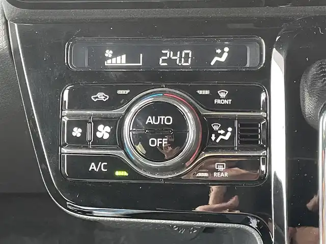 ダイハツ タント カスタム RS スタイルセレクション 鳥取県 2020(令2)年 10.4万km ブラックマイカメタリック/シャイニングホワイトパール (株)IDOMが運営する【じしゃロン鳥取店】の自社ローン専用車両になります。こちらは現金またはオートローンご利用時の価格です。自社ローンご希望の方は別途その旨お申付け下さい/ワンオーナー/純正ナビ/・フルセグTV/・AM/FM/・CD/DVD/・Bluetooth接続/スマートアシスト/バックカメラ/レーダークルーズコントロール/プッシュスタート/シートヒーター/前後コーナーセンサー/両側パワースライドドア/スペアキー/ETC