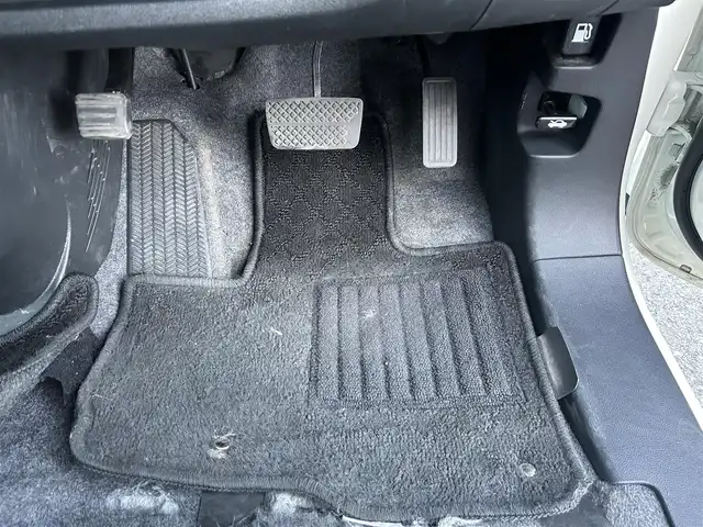 ホンダ Ｎ ＯＮＥ G ローダウン ベーシック 栃木県 2017(平29)年 4.7万km プレミアムホワイトパールⅡ 純正SDナビ/・ワンセグTV/・CD/BT/iPod/・AM.FM/SD/ETC/CTBA/スマートキー×２/プッシュスタート/ヘッドライトレベライザー/フロアマット/ドアバイザー/横滑り防止システム/電動格納ミラー