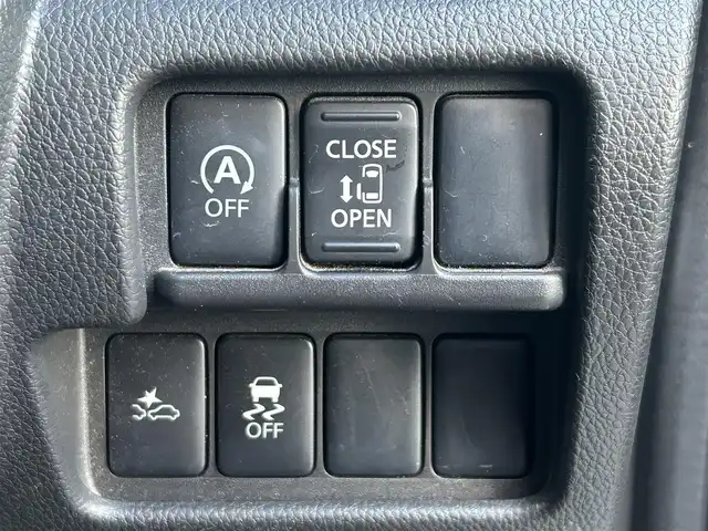 日産 デイズ ルークス ハイウェイスターX 栃木県 2015(平27)年 9.6万km チタニウムグレーメタリック 衝突軽減システム/CD/AUX/AM.FM/アラウンドビューモニター/ETC/本革ステアリング/スマートキー/プッシュスタート/アイドリングストップ/HIDヘッドライト/フォグランプ/オートライト/純正14インチAW/純正フロアマット/電動格納ウィンカーミラー/前方ドラレコ/片側パワースライドドア/ＡＡＣ/ドアバイザー