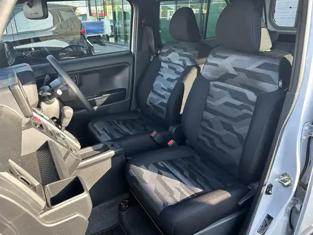 ダイハツ タフト X 群馬県 2022(令4)年 1万km シャイニングホワイトパール ワンオーナー/スマートアシスト/・衝突軽減ブレーキ/・車線逸脱警報/・先行車発信お知らせ/・オートハイビーム/ガラスルーフ/純正ディスプレイオーディオ　DUK-W69D/　(AM FM Bluetooth CD DVD iPod)/バックカメラ/前方ドライブレコーダー/LEDヘッドライト/アイドリングストップ/ETC/電子パーキング/ステアリングリモコン/コーナーセンサー/横滑り防止/純正フロアマット/純正ドアバイザー/取扱説明書/保証書/スペアキー