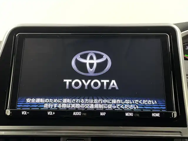 トヨタ シエンタ G セーフティエディションⅡ 埼玉県 2022(令4)年 1.3万km グレイッシュブルー 純正９型ナビ　純正１２型フリップダウンモニター　両側パワースライドドア　ＬＥＤ　スマートエントリーキー　ビルトインＥＴＣ　バックカメラ　ドライブレコーダー　ＴＶキャンセラー　フロアマット　禁煙車