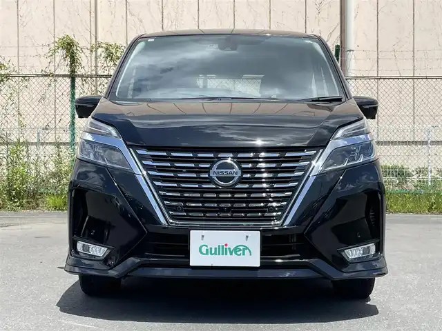 日産 セレナ ハイウェイスター V 東京都 2022(令4)年 7.1万km ダイヤモンドブラック 純正ナビ/アラウンドビューモニター/エマージェンシーブレーキ/車線逸脱警報/ソナー/プロパイロット/ハンズフリーオートスライドドア/ＥＴＣ/ドライブレコーダー/ステアリングスイッチ/スマートキー