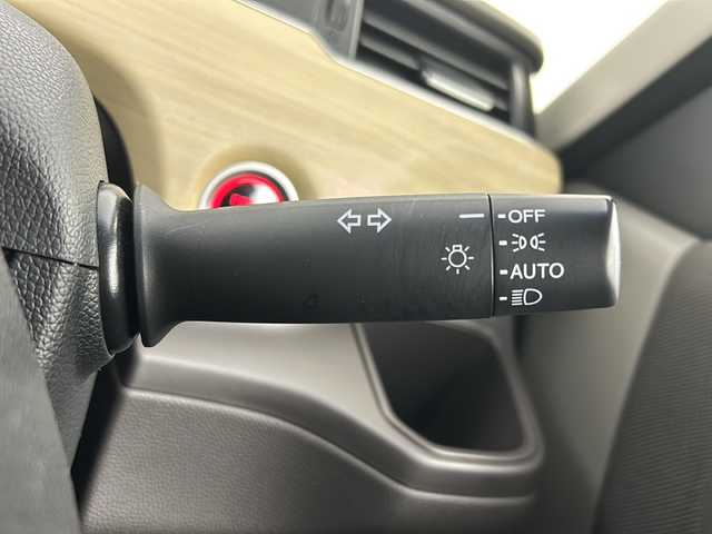 ホンダ フリード ハイブリット G ホンダセンシング 愛知県 2020(令2)年 3.7万km ホワイトオーキッドパール 衝突被害軽減ブレーキ/プッシュスタート/SDナビ/フルセグTV/バックカメラ/ビルトインETC/ドライブレコーダー/両側電動スライドドア/レダークルーズコントロール/アイドリングストップ/Bluetooth接続/LEDヘッドライト/スマートキー/スペアキー１本