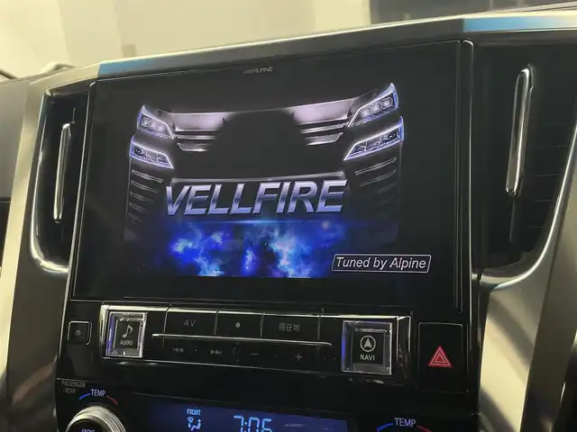 トヨタ ヴェルファイア Z Gエディション 宮城県 2018(平30)年 3.3万km ホワイトパールクリスタルシャイン アルパイン１０型ナビ　/アルパイン1２型フリップダウンモニター　/モデリスタエアロ/マフラーカッター/三眼ＬＥＤヘッドランプ　/シーケンシャルターンランプ　/ＨＤＭＩ入力端子　/パワーバックドア　/両側パワースライドドア/アダプティブクルーズコントロール　/トヨタセーフティセンス/クリアランスソナー /シートヒーター/シートベンチレーション/ステアリングヒーター/純正18インチAW/禁煙車