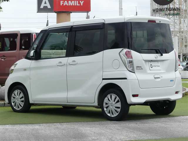 日産 デイズ ルークス X 千葉県 2014(平26)年 4.6万km ホワイトパール 左パワースライドドア/右イージークローザードア/純正SDナビ/アラウンドビューモニター/ETC/インテリジェントキー