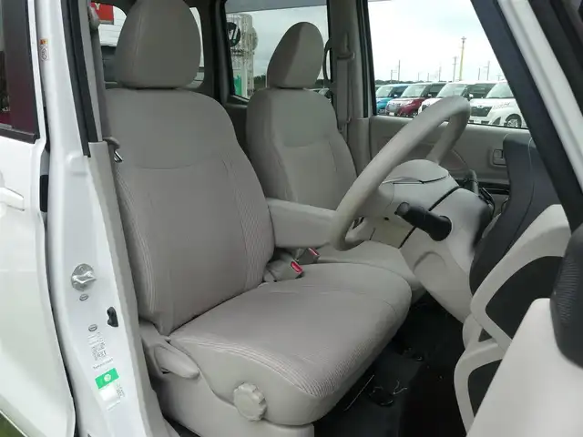 日産 デイズ ルークス X 千葉県 2014(平26)年 4.6万km ホワイトパール 左パワースライドドア/右イージークローザードア/純正SDナビ/アラウンドビューモニター/ETC/インテリジェントキー