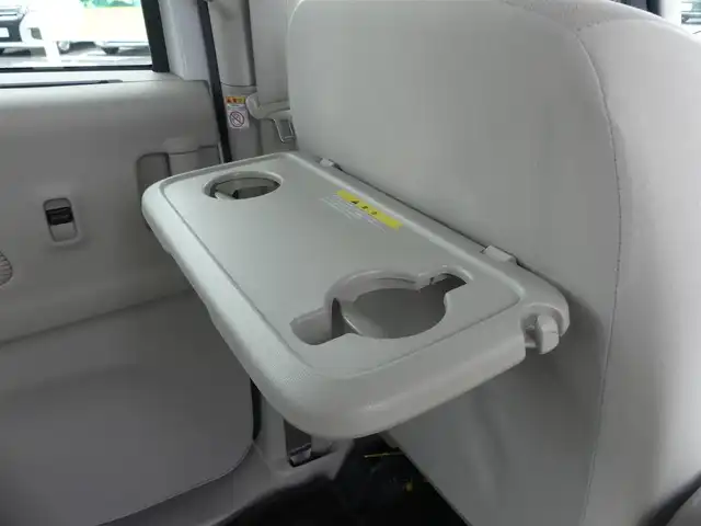 日産 デイズ ルークス X 千葉県 2014(平26)年 4.6万km ホワイトパール 左パワースライドドア/右イージークローザードア/純正SDナビ/アラウンドビューモニター/ETC/インテリジェントキー
