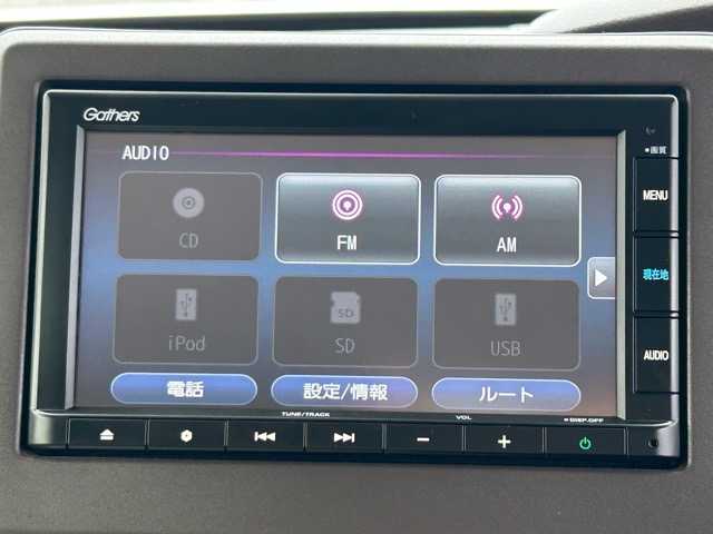 ホンダ Ｎ ＢＯＸ G ホンダセンシング 千葉県 2020(令2)年 4.4万km プラチナホワイトパール 純正ナビ/Bluetooth/CD/バックカメラ/ETC/両側スライドドア/レーンキープアシスト/衝突軽減ブレーキ/車線逸脱警報/標識認識機能/盗難防止装置/オートライト/ウィンカーミラー/プッシュスタートボタン/スマートキー