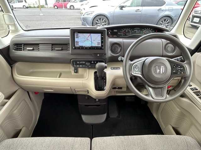 ホンダ Ｎ ＢＯＸ G ホンダセンシング 千葉県 2020(令2)年 4.4万km プラチナホワイトパール 純正ナビ/Bluetooth/CD/バックカメラ/ETC/両側スライドドア/レーンキープアシスト/衝突軽減ブレーキ/車線逸脱警報/標識認識機能/盗難防止装置/オートライト/ウィンカーミラー/プッシュスタートボタン/スマートキー