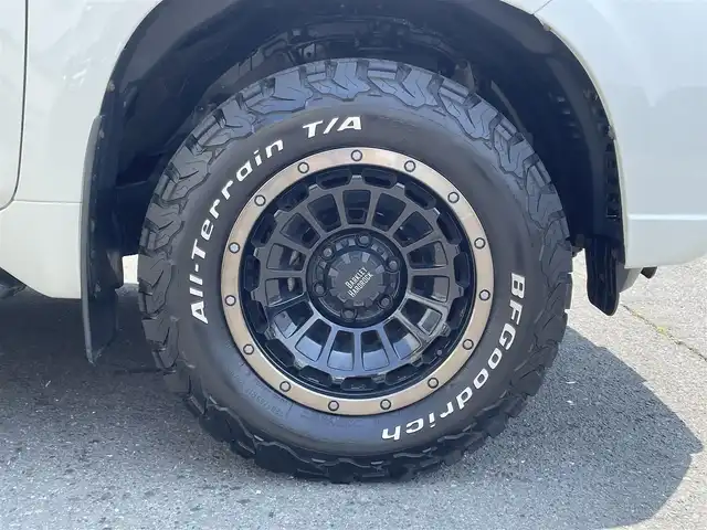 トヨタ ランドクルーザー プラド TX Lパッケージ 青森県 2016(平28)年 5.7万km ホワイトパールクリスタルシャイン 社外１７ＡＷ/7人乗り/純正ＬＥＤヘッドライト/本革シート/（運転席助手席シートヒーター）/純正ＳＤナビフルセグ（ＮＳＺＴ－Ｗ６６Ｔ）/純正１７ＡＷｘ４積み込み/クリアランスソナー/クルーズコントロール/スマートキー（1本）/新車時保証書/取扱説明書