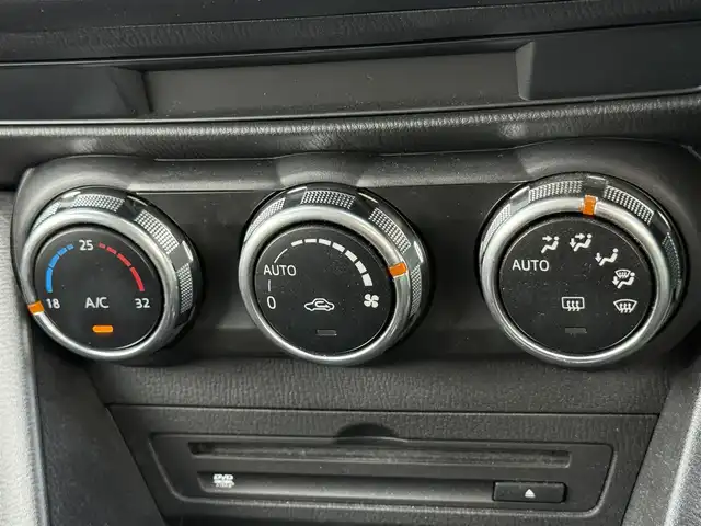 マツダ ＣＸ－３ 15S ツーリング 道南・函館 2020(令2)年 2.1万km スノーフレイクホワイトパールマイカ ・純正ナビ(CD、DVD、BT)/・フルセグTV/・全周位カメラ/・エンジンスターター/・前後コーナーセンサー/・オートマチックハイビーム/・衝突軽減ブレーキ/・車線逸脱警報/・冬タイヤ積込(社外AW)/・純正フロアマット/・スマートキー