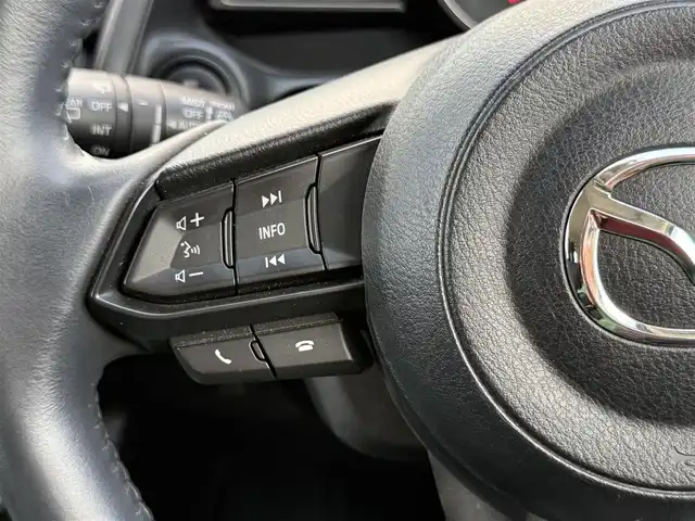 マツダ ＣＸ－３ 15S ツーリング 道南・函館 2020(令2)年 2.1万km スノーフレイクホワイトパールマイカ ・純正ナビ(CD、DVD、BT)/・フルセグTV/・全周位カメラ/・エンジンスターター/・前後コーナーセンサー/・オートマチックハイビーム/・衝突軽減ブレーキ/・車線逸脱警報/・冬タイヤ積込(社外AW)/・純正フロアマット/・スマートキー