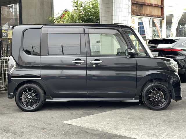 ダイハツ タント カスタム RS トップED SA Ⅲ 京都府 2017(平29)年 9.5万km ブラックマイカメタリック 純正ＳＤナビ　/(NSZP-X67D）/ダイハツ純正後席モニター　/フルセグテレビ　/禁煙車/両側パワースライドドア　/バックカメラ　/コーナーセンサー　/ＬＥＤヘッドライト　/スマートキー　/シートヒーター　/ウィンカーミラー/電格ミラー　/アイドリングストップ/ＥＴＣ/HDMI/フォグライト/ダイアンストンサウンド/衝突軽減システム/スマートアシスト3/横滑り防止装置/盗難防止装置/オートライト/オートマチックハイビーム/Wエアバック