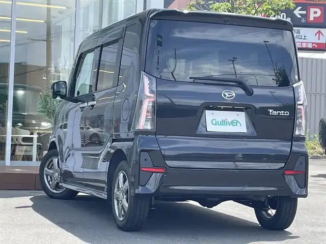 ダイハツ タント カスタム RS 道央・札幌 2019(令1)年 3.8万km ブラックマイカメタリック ・４WD/・衝突軽減ブレーキ/・純正ナビ/　CD＆DVD＆BT＆TV/・全方位カメラ/・バックカメラ/・ハーフレザーシート/・コーナーセンサー/・レーンキープアシスト/・レーダークルーズコントロール/・シートヒーター/・両側パワースライドドア/・アイドリングストップ/・オートエアコン/・オートライト/・プッシュスタート/・スマートキー/・ビルトインETC/・ドライブレコーダー/・純正エンジンスターター/・オートリトラミラー/・純正フロアマット/・ウィンカーミラー/・ドアバイザー/・LEDヘッドライト/・スペアキー