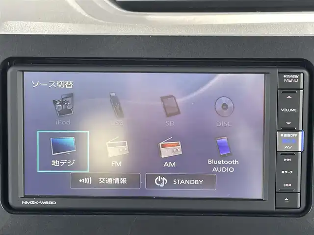 ダイハツ タント カスタム RS 道央・札幌 2019(令1)年 3.8万km ブラックマイカメタリック ・４WD/・衝突軽減ブレーキ/・純正ナビ/　CD＆DVD＆BT＆TV/・全方位カメラ/・バックカメラ/・ハーフレザーシート/・コーナーセンサー/・レーンキープアシスト/・レーダークルーズコントロール/・シートヒーター/・両側パワースライドドア/・アイドリングストップ/・オートエアコン/・オートライト/・プッシュスタート/・スマートキー/・ビルトインETC/・ドライブレコーダー/・純正エンジンスターター/・オートリトラミラー/・純正フロアマット/・ウィンカーミラー/・ドアバイザー/・LEDヘッドライト/・スペアキー