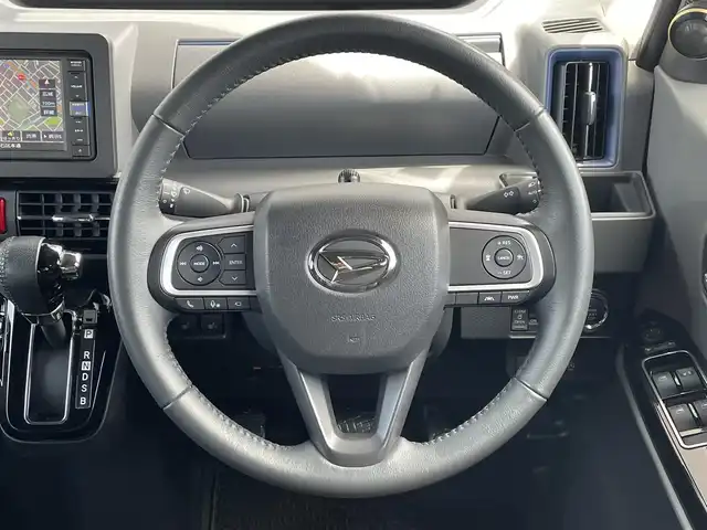 ダイハツ タント カスタム RS 道央・札幌 2019(令1)年 3.8万km ブラックマイカメタリック ・４WD/・衝突軽減ブレーキ/・純正ナビ/　CD＆DVD＆BT＆TV/・全方位カメラ/・バックカメラ/・ハーフレザーシート/・コーナーセンサー/・レーンキープアシスト/・レーダークルーズコントロール/・シートヒーター/・両側パワースライドドア/・アイドリングストップ/・オートエアコン/・オートライト/・プッシュスタート/・スマートキー/・ビルトインETC/・ドライブレコーダー/・純正エンジンスターター/・オートリトラミラー/・純正フロアマット/・ウィンカーミラー/・ドアバイザー/・LEDヘッドライト/・スペアキー