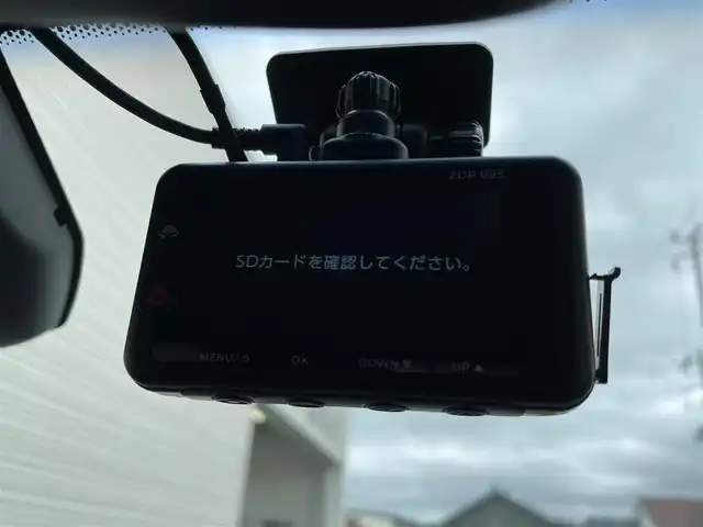 ホンダ シャトル ハイブリッド X 岩手県 2016(平28)年 11万km ホワイトオーキッドパール プッシュスタート　/アイドリングストップ/パドルシフト　/クルーズコントロール　/トラクションコントロール/ビルトインＥＴＣ/社外ディスプレイオーディオBluetooth/CD/AppleCarPlay　　/バックカメラ　/社外コーナーセンサー　/前後ドライブレコーダー　