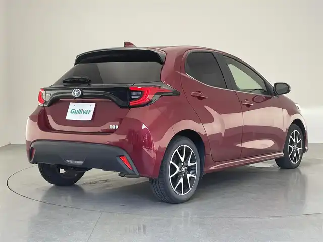 トヨタ ヤリス ハイブリッド Z 愛知県 2020(令2)年 4.5万km センシュアルレッドマイカ 純正ディスプレイ　Ｂｌｕｅｔｏｏｔｈ　ミラキャスト対応　バックカメラ　シートヒーター　純正１６インチＡＷ　ＥＴＣ２．０　前後ドラレコ　セーフティセンス　衝突軽減　追従クルコン　ＬＥＤオートライト　禁煙