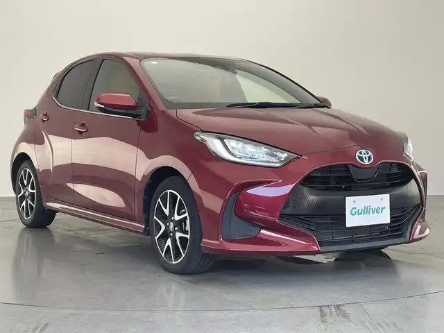 トヨタ ヤリス ハイブリッド Z 愛知県 2020(令2)年 4.5万km センシュアルレッドマイカ 純正ディスプレイ　Ｂｌｕｅｔｏｏｔｈ　ミラキャスト対応　バックカメラ　シートヒーター　純正１６インチＡＷ　ＥＴＣ２．０　前後ドラレコ　セーフティセンス　衝突軽減　追従クルコン　ＬＥＤオートライト　禁煙