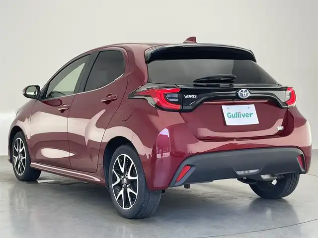 トヨタ ヤリス ハイブリッド Z 愛知県 2020(令2)年 4.5万km センシュアルレッドマイカ 純正ディスプレイ　Ｂｌｕｅｔｏｏｔｈ　ミラキャスト対応　バックカメラ　シートヒーター　純正１６インチＡＷ　ＥＴＣ２．０　前後ドラレコ　セーフティセンス　衝突軽減　追従クルコン　ＬＥＤオートライト　禁煙