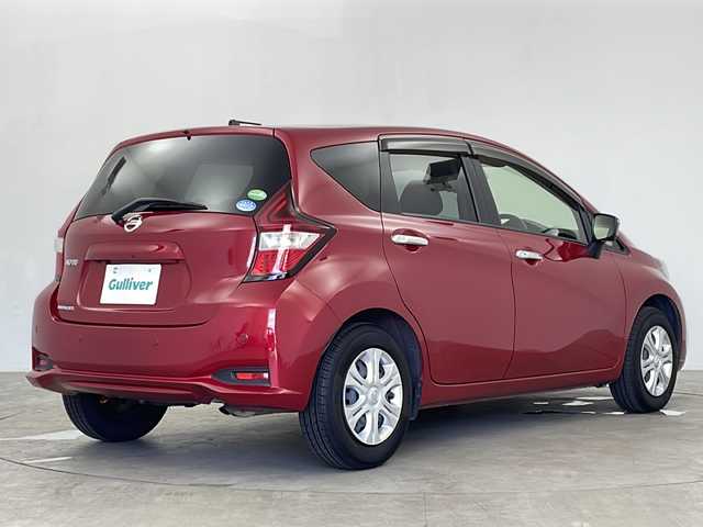 日産 ノート メダリスト X 鹿児島県 2019(平31)年 2.6万km ガーネットレッド 純正ナビ/（CD/DVD/BT/フルセグTV）/レーダークルーズコントロール/エマージェンシーブレーキ/アラウンドビューモニター/デジタルインナーミラー/ハーフレザーシート/アイドリングストップ/オートライト/スマートキー/プッシュスタート/ステアリングスイッチ/ドライブレコーダー/保証書、取説