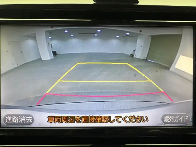 トヨタ ヴィッツ F 兵庫県 2017(平29)年 5.4万km シルバーM 純正ナビ（NSCD-W66）/（ワンセグ/AM/FM/CD/Bluetooth）/バックカメラ/ビルトインETC/LEDヘッドライト/フォグ/オートマチックハイビーム/純正マット・バイザー/ステアリングスイッチ/LKA/アイドリングストップ
