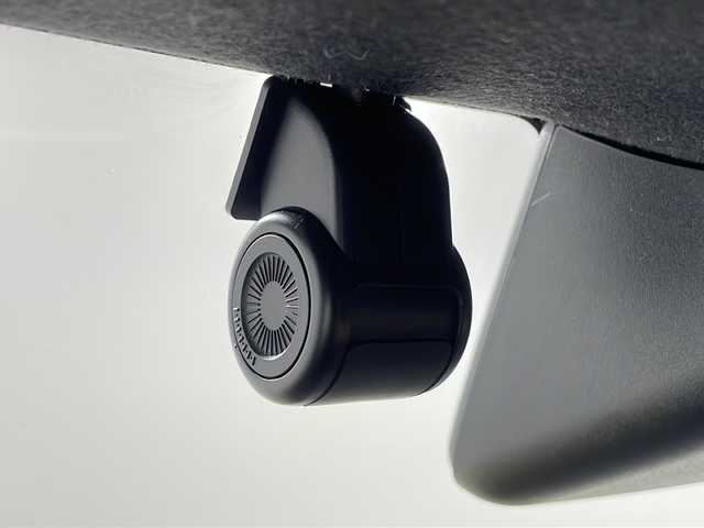 ダイハツ タフト G ターボ 広島県 2021(令3)年 2.6万km サンドベージュメタリック 純正９型ナビ　/パノラマモニター　/シートヒーター　/ガラスルーフ　/コーナーセンサー　/衝突軽減　/レーンキープ　/オートハイビーム　/レーダークルーズ　/前後ドライブレコーダー　/ＥＴＣ　/踏み間違い防止　/フォグランプ/純正15インチアルミホイール(165/65/R15)/エアバッグ(運転席/助手席/サイド/カーテン)