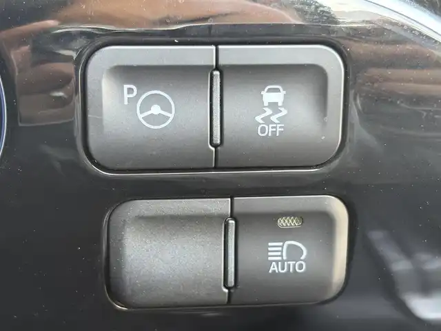 トヨタ プリウス ＰＨＶ A ユーティリティプラス 山口県 2018(平30)年 1.9万km グレーメタリック 11.6型ナビ フルセグTV BT USB AUX/バックカメラ/ビルトイン 2.0ETC/AC100V 1500W電源/衝突被害軽減ブレーキ/レーダークルーズコントロール/レーンアシスト/オートマチックハイビーム/ブラインドスポットモニタ/LEDオートヘッドライト/フォグライト/コーナーセンサー/充電ケーブル有り/スマートキー/前席シートヒーター/ドラレコ/パーキングアシスト/ステアリングリモコン/W サイド カーテン エアバッグ/禁煙車