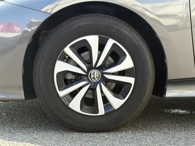 トヨタ プリウス ＰＨＶ A ユーティリティプラス 山口県 2018(平30)年 1.9万km グレーメタリック 11.6型ナビ フルセグTV BT USB AUX/バックカメラ/ビルトイン 2.0ETC/AC100V 1500W電源/衝突被害軽減ブレーキ/レーダークルーズコントロール/レーンアシスト/オートマチックハイビーム/ブラインドスポットモニタ/LEDオートヘッドライト/フォグライト/コーナーセンサー/充電ケーブル有り/スマートキー/前席シートヒーター/ドラレコ/パーキングアシスト/ステアリングリモコン/W サイド カーテン エアバッグ/禁煙車