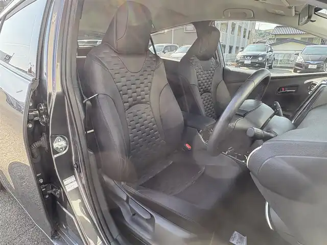 トヨタ プリウス ＰＨＶ A ユーティリティプラス 山口県 2018(平30)年 1.9万km グレーメタリック 11.6型ナビ フルセグTV BT USB AUX/バックカメラ/ビルトイン 2.0ETC/AC100V 1500W電源/衝突被害軽減ブレーキ/レーダークルーズコントロール/レーンアシスト/オートマチックハイビーム/ブラインドスポットモニタ/LEDオートヘッドライト/フォグライト/コーナーセンサー/充電ケーブル有り/スマートキー/前席シートヒーター/ドラレコ/パーキングアシスト/ステアリングリモコン/W サイド カーテン エアバッグ/禁煙車