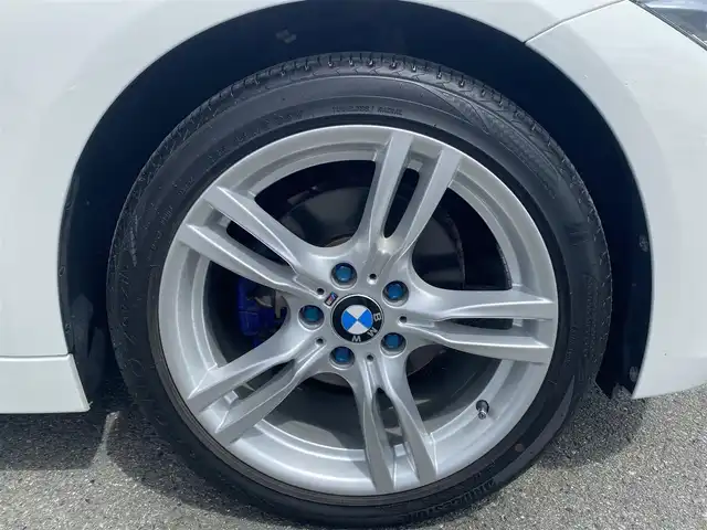 ＢＭＷ ３１８ｉ 福岡県 2017(平29)年 5.8万km アルピンホワイトⅢ ・クルーズコントロール/・純正ナビ/BT/USB/・バックカメラ/・ドライブレコーダー/・ETC/・純正18AW/・保証書/・取扱説明書/・スペアキー