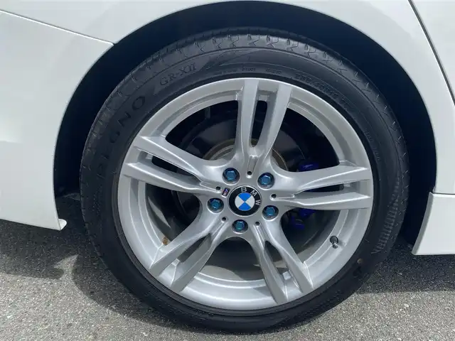 ＢＭＷ ３１８ｉ 福岡県 2017(平29)年 5.8万km アルピンホワイトⅢ ・クルーズコントロール/・純正ナビ/BT/USB/・バックカメラ/・ドライブレコーダー/・ETC/・純正18AW/・保証書/・取扱説明書/・スペアキー