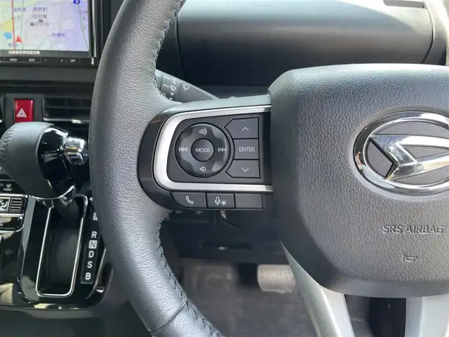 ダイハツ タント カスタム RS 滋賀県 2023(令5)年 1.2万km クロムグレーメタリック 社外7インチナビ/・Bluetooth/・フルセグTV/・CD/・DVD/バックカメラ/前後ソナー/電動パーキングブレーキ/オートブレーキホールド/ハーフレザー/前席シートヒーター/スマートキー/ステアリングリモコン