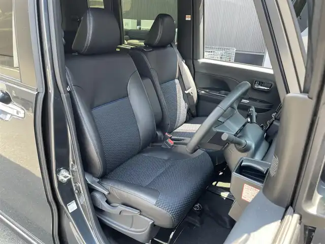ダイハツ タント カスタム RS 滋賀県 2023(令5)年 1.2万km クロムグレーメタリック 社外7インチナビ/・Bluetooth/・フルセグTV/・CD/・DVD/バックカメラ/前後ソナー/電動パーキングブレーキ/オートブレーキホールド/ハーフレザー/前席シートヒーター/スマートキー/ステアリングリモコン
