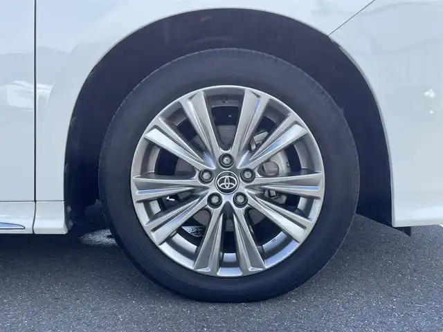 トヨタ アルファード S タイプゴールドⅡ 茨城県 2022(令4)年 2.4万km ホワイトパールクリスタルシャイン 純正ナビ/【AM・FM・USB・BT・TV】/電動リア/オットマン/両側パワスラ/デジタルインナーミラー/レーダークルコン/ETC2.0/Bカメラ/100V電源/MTモード付AT/ブレーキホールド/電動パーキングブレーキ/BSM/後席AAＣ/前方ドラレコ/前後コーナーセンサー