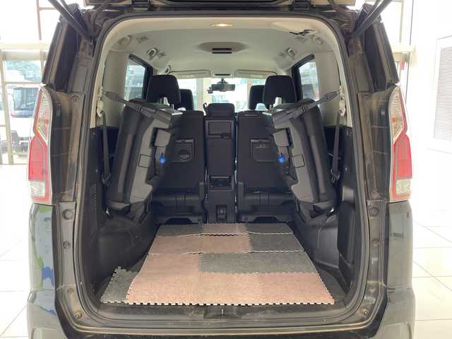 日産 セレナ ハイウェイスター Vセレクション 埼玉県 2018(平30)年 3.4万km ダイヤモンドブラック プロパイロット/純正SDナビ/ CD/DVD/BT/フルセグ/全周囲カメラ/レーダークルーズコントロール/コーナーセンサー/ハロゲンオートライト/純正16インチアルミホイール
