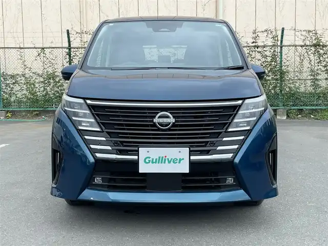 日産 セレナ e－パワー ハイウェイスター V 東京都 2024(令6)年 0.2万km ミディアムブルーメタリック 純正１２．３型ナビ　/社外後席モニター　/全周囲カメラ　/両側電動ドア　/プロパイロット　/デジタルインナーミラー　/シートヒーター　/ドラレコ　/ビルトイン２．０ＥＴＣ　/ＢＳＭ　/フルセグＴＶ　/Ｂｌｕｅｔｏｏｔｈ