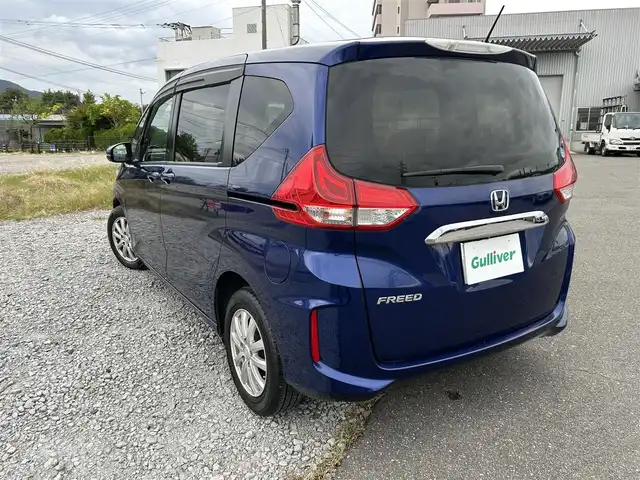 ホンダ フリード G ホンダセンシング 長崎県 2018(平30)年 6.8万km コバルトブルーパール 純正インターナビ/（CD/DVD/BT/フルセグ）/バックカメラ/衝突軽減システム/レーンアシスト/レーダークルーズ/ETC/両側パワースライドドア/スマートキー/プッシュスタート/社外15インチAW